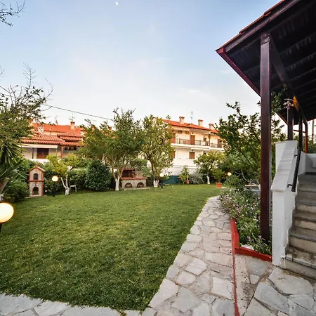 Traditional Lux Mezonete Vila Pefkochori